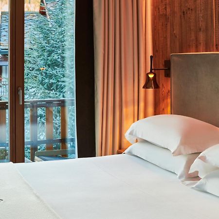 Le Massif Hotel & Lodge Courmayeur The Leading Hotels Of The World ภายนอก รูปภาพ