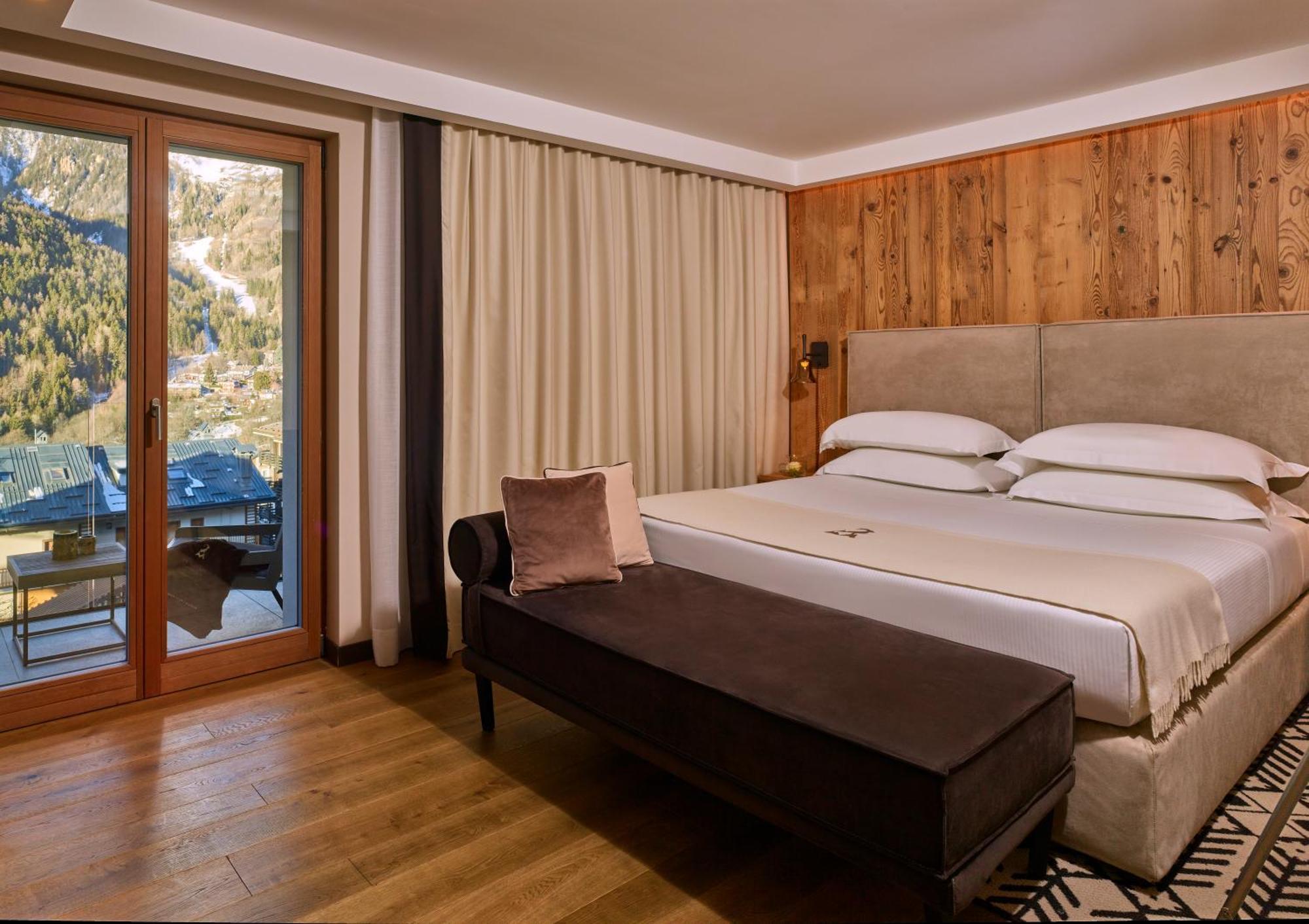 Le Massif Hotel & Lodge Courmayeur The Leading Hotels Of The World ภายนอก รูปภาพ