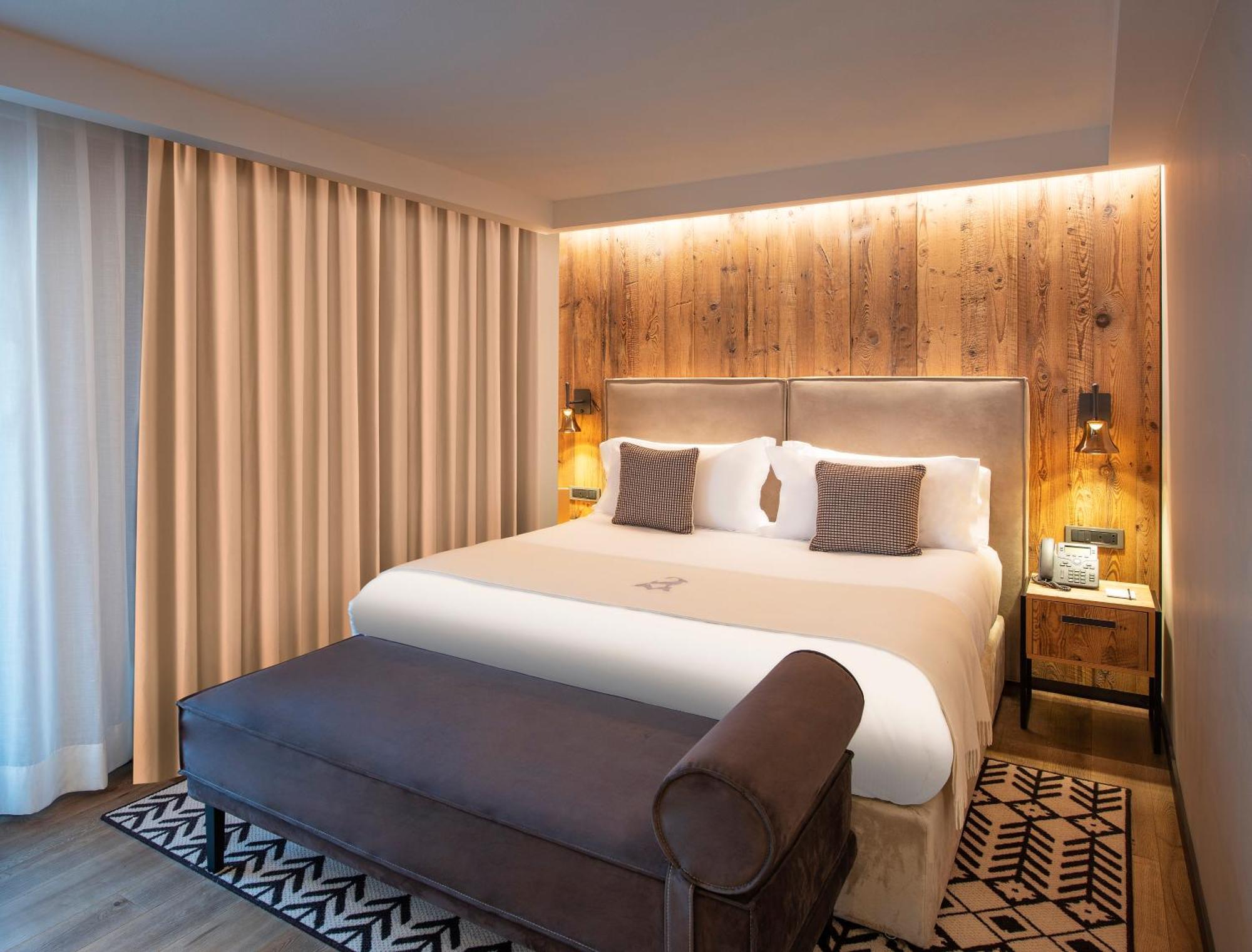Le Massif Hotel & Lodge Courmayeur The Leading Hotels Of The World ภายนอก รูปภาพ