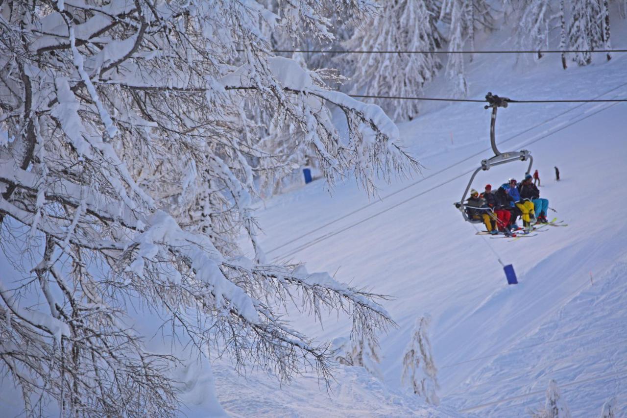 Le Massif Hotel & Lodge Courmayeur The Leading Hotels Of The World ภายนอก รูปภาพ
