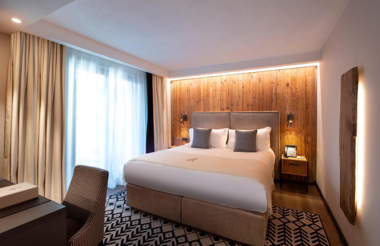 Le Massif Hotel & Lodge Courmayeur The Leading Hotels Of The World ภายนอก รูปภาพ