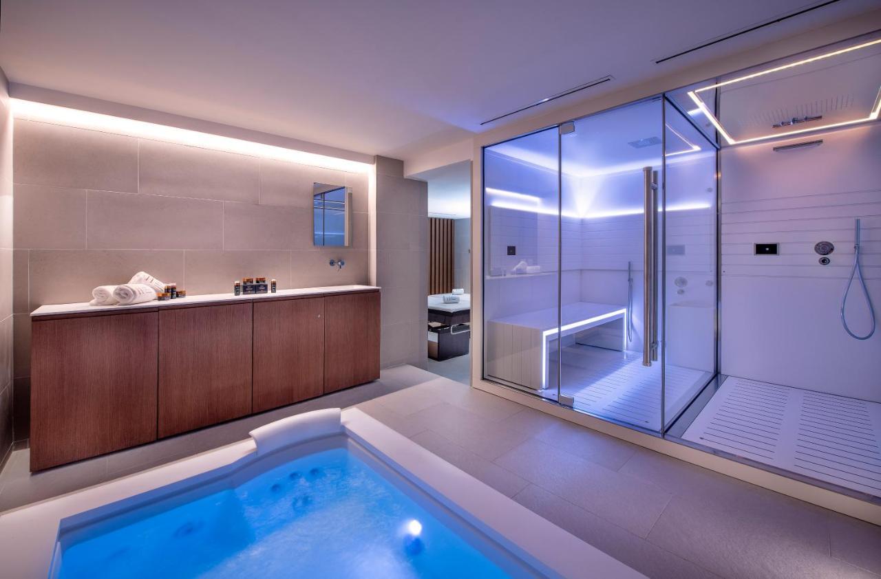 Le Massif Hotel & Lodge Courmayeur The Leading Hotels Of The World ภายนอก รูปภาพ