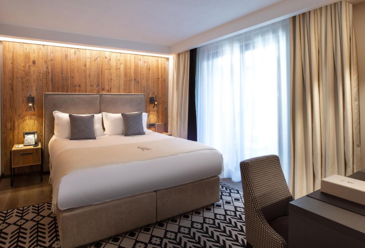 Le Massif Hotel & Lodge Courmayeur The Leading Hotels Of The World ภายนอก รูปภาพ