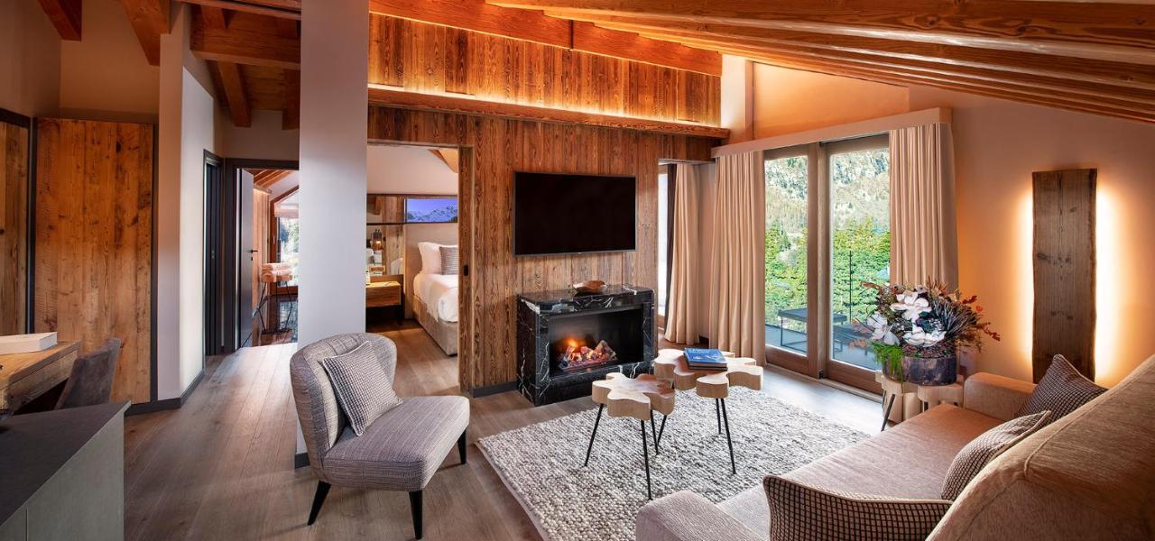 Le Massif Hotel & Lodge Courmayeur The Leading Hotels Of The World ภายนอก รูปภาพ