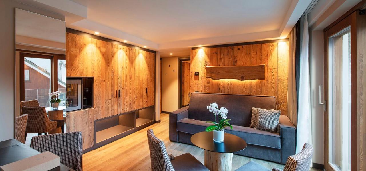 Le Massif Hotel & Lodge Courmayeur The Leading Hotels Of The World ภายนอก รูปภาพ
